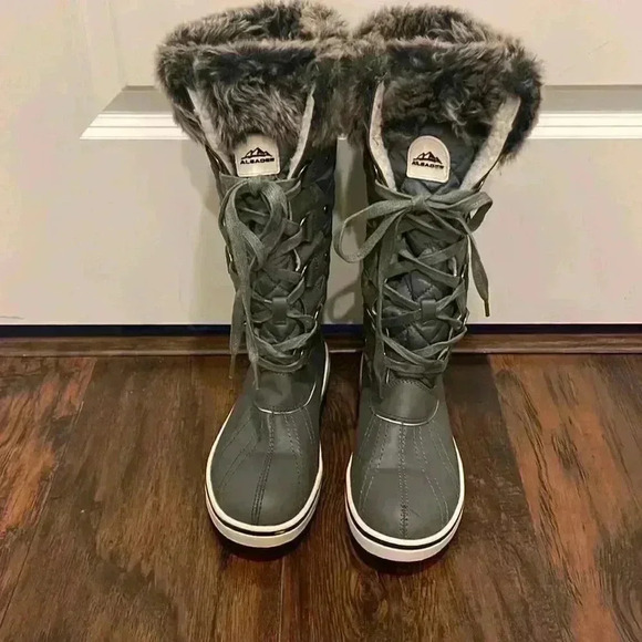 Aleader Tall Lace Up Weatherproof Boots SZ 7 - Picture 1 of 7